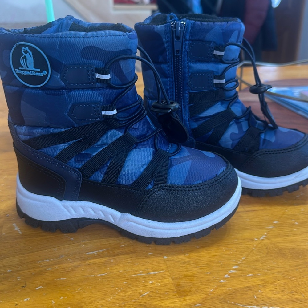 Toddler blue camo boots side zip
